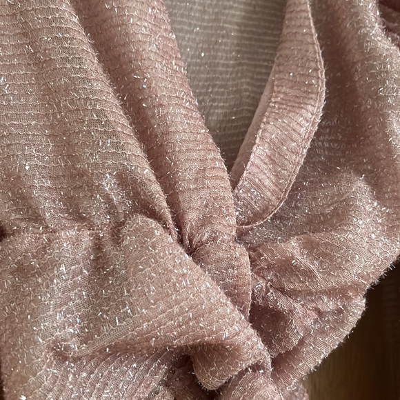 Sparkly pink blouse SMALL - Picture 2 of 2
